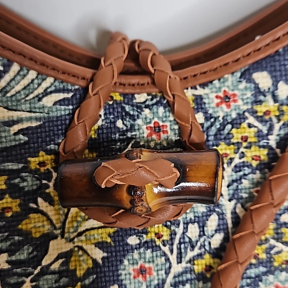 Spartina 449 Lyla Hobo Bag and Matching Grab n Go Keychain Jones Hundred